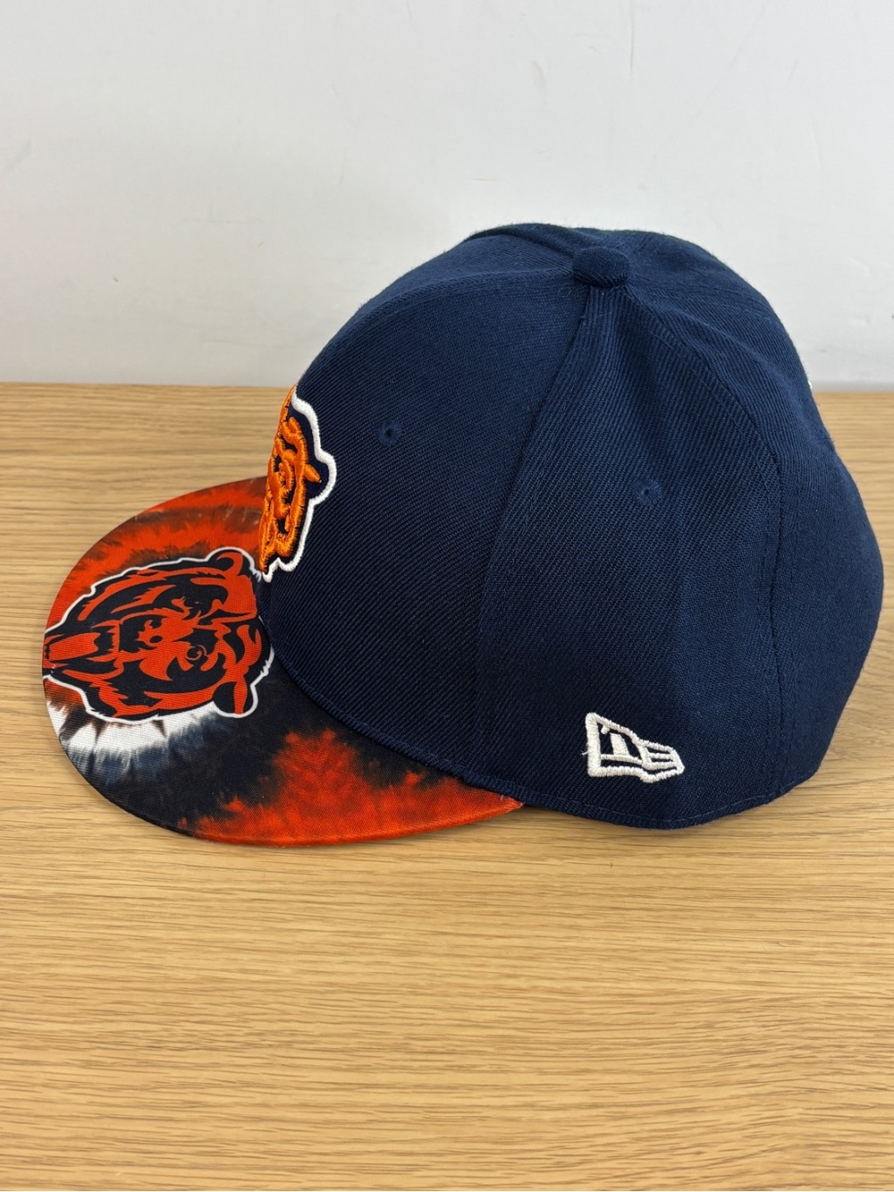 Men's New Era Chicago Bears 59FIFTY Tie Dye Brim Embroidered Bear Logo - Picture 3 of 9